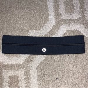 Lululemon headband!! Worn twice!